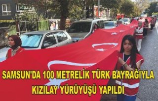 Samsun'da 100 metrelik Türk bayrağıyla Kızılay...