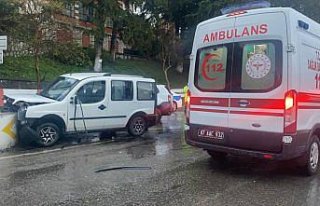 Zonguldak'ta direksiyonda kalp krizi geçiren...