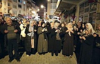 Gerze'de vatandaşlar umreye uğurlandı