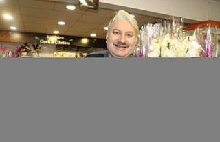 Amasya'daki çiçekçiler Sevgililer Günü öncesi...