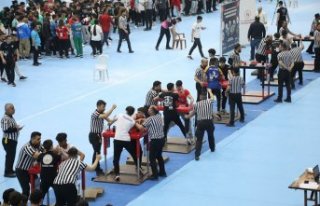 Bilek Güreşi Türkiye Şampiyonası Samsun'da...