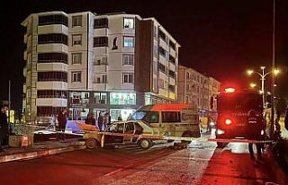 Tokat'ta minibüs ile otomobilin çarpıştığı...