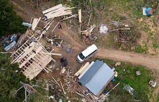 Düzce'de fırtınanın zarar verdiği yayladaki...