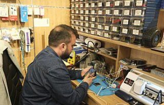 Ordu'da cep telefonu bataryasının patlaması...