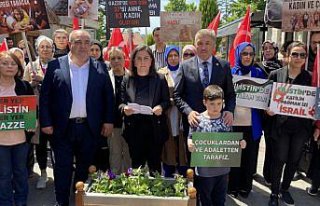 Bartın'da AK Parti'li kadınlar Filistinli...