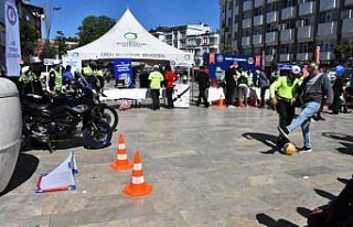 Ordu'da jandarma ve polis, trafik güvenliği...