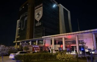 Samsun'da belediye binasında çıkan yangın...