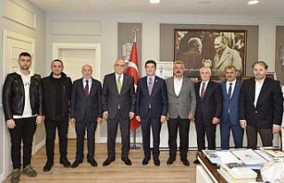 TESOB heyetinden Ortahisar Belediye Başkanı Kaya'ya...