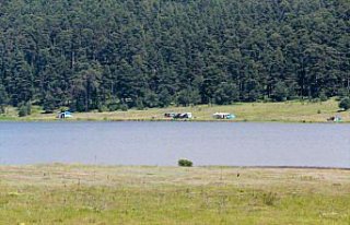 Bolu ve Kocaeli'de sıcak havadan bunalanlar yaylalarda...