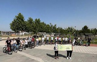 Çorum'da lise öğrencileri karbon salınımına...