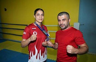 Garsonluktan dünya üçüncülüğüne