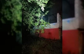 Karabük'te tek katlı ev yandı