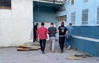 Kastamonu'da 29 yıl 3 ay hapis cezası ile aranan...