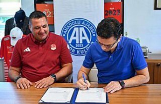 Okçuluk Milli Takımlar Teknik Direktörü Göktuğ...