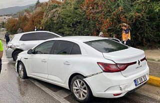 Karabük'te zincirleme trafik kazasında 4 kişi...