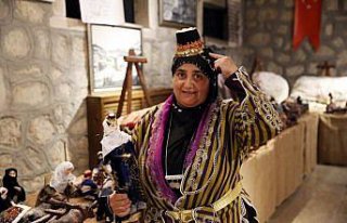 Kültürel miras taşıyıcısı sanatçı 49 yaşında...