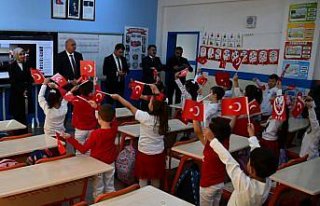 Gümüşhacıköy Kaymakamı Güneş'ten ilkokul...