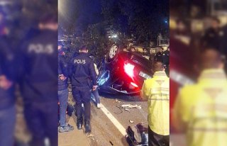 Karabük'te devrilen otomobilin sürücüsü...