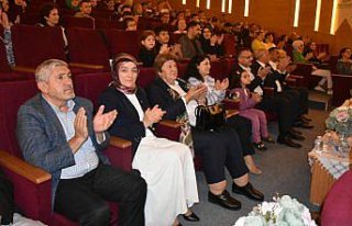 Kazakistanlı sanatçı Nazira Mahambetova Boyabat'ta...