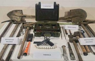 Sinop'ta kaçak kazı yapan 3 kişi suçüstü...