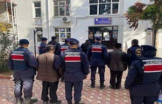 Amasya'da depodan fore kazık çaldığı iddiasıyla...