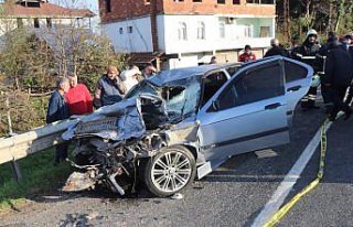 Ordu'da kamyona çarpan otomobildeki 3 kişi...