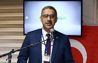 FİSKOBİRLİK Yönetim Kurulu Başkanı Bayraktar,...