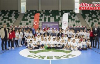 Giresun'da “Hentbol Gelişim Programı“ için...