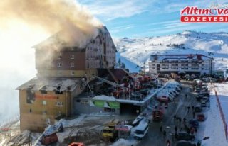 Kartalkaya Kayak Merkezi'nde otelde çıkan yangında...