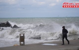 Bartın ve Düzce'de şiddetli rüzgar etkili...