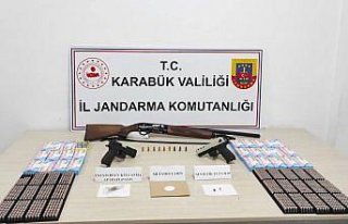 Karabük'te uyuşturucu madde ve ruhsatsız silah...