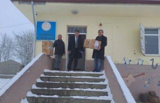 Ankara Vezirköprü Platformu'nda öksüz, yetim...