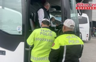 Bolu'da Ramazan Bayramı tatili için trafik...