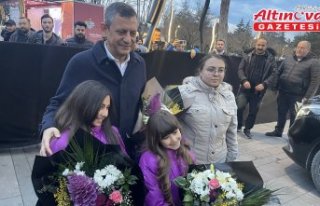 CHP Genel Başkanı Özel, Bolu'da iftar programında...