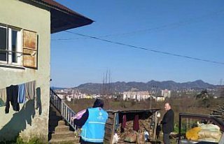 Espiye'de ihtiyaç sahibi ailelere yardım yapıldı