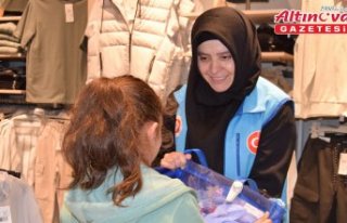 Giresun'da yetim çocuklara bayram hediyesi