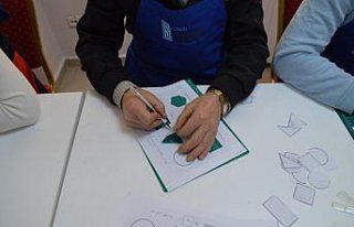 Ordu'da yükümlüler için kağıt rölyef kursu...