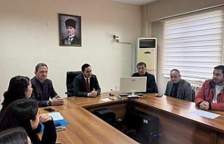 Salıpazarı Kaymakamı Beyazıt gençleri dinledi