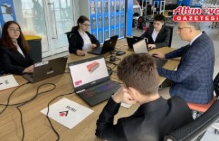 TÜBİTAK'ta 3 alanda birincilik kazanan Zonguldaklı...