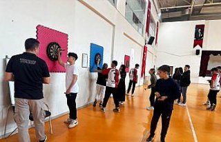Bafra'da dart turnuvası düzenlendi