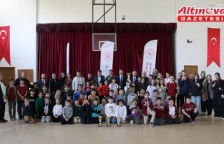 Çarşamba'da satranç turnuvası düzenlendi