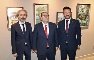Trabzon'da resim sergisi açıldı