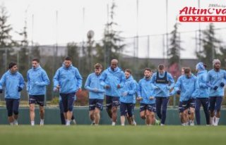 Trabzonspor'da Çaykur Rizespor maçı hazırlıkları...