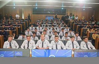 UEFA, Gençlik Ligi'nde yarı final oynayan futbolcular...