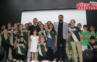 Rize'de müzikle matematiği sevdiren öğretmen...