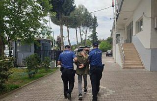 Bafra'da 8 yıl 4 ay hapis cezası bulunan firari...