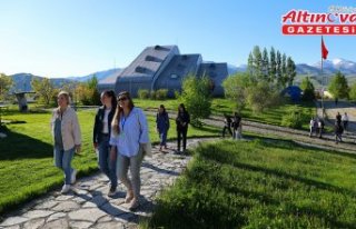 Tepedeki müze “Baksı“ bu sezon 80 bin ziyaretçiye...