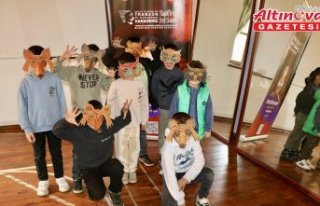 Trabzon'da “25. Uluslararası Karadeniz Tiyatro...