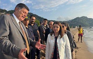 Bartın Valisi Nurtaç Arslan'dan denizde oluşan...