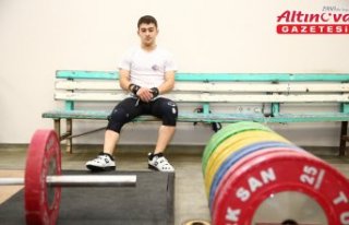 Milli halterci Muammer Kurt'un hedefi Madrid'den...